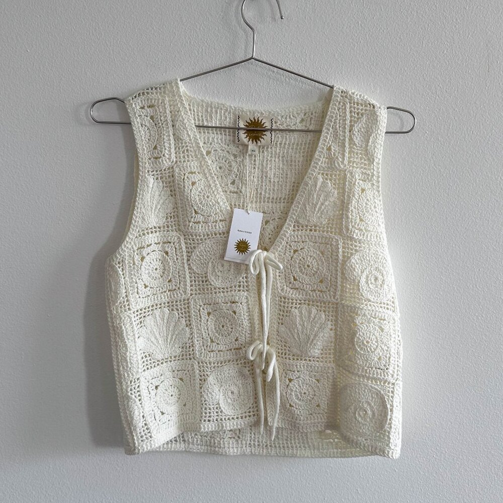 l*space Cream Crochet Tie-Front Vest